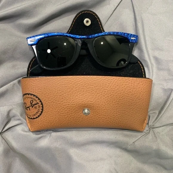 Ray-Ban Blue Sunglasses with Brown Case NEW Ray Ban RB3016 Clubmaster Square Sunglasses Sand Havana  main image 3